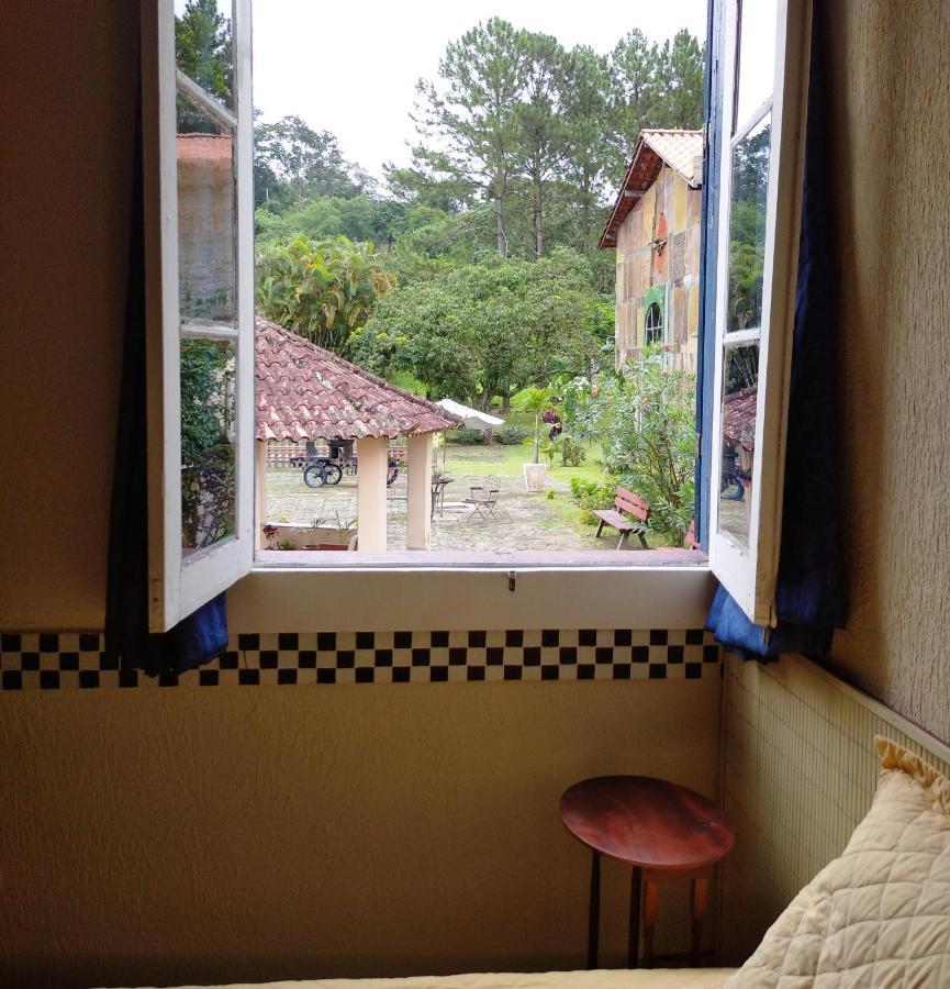 Hostel Vale Do Cafe Ipiabas Bagian luar foto